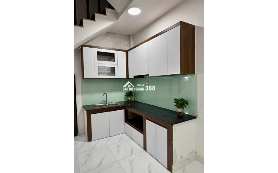 Nguyễn Đức Cảnh - Trương Định Nhà Dân Xây Lô Góc Thoáng Sáng Ngõ Thông Rộng 6 Tỷ